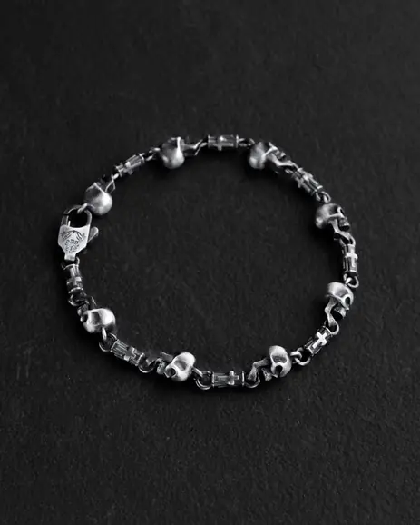 Srebrna bransoletka MEMENTO MORI 3