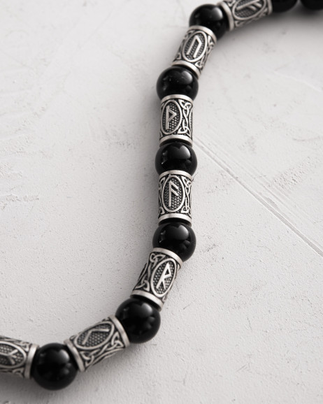 Bransoletka męska RUNES (srebro, mediolan, onyks) 6