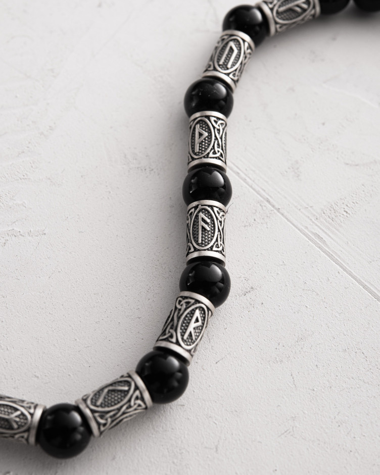 Bransoletka męska RUNES (srebro, onyks) 6
