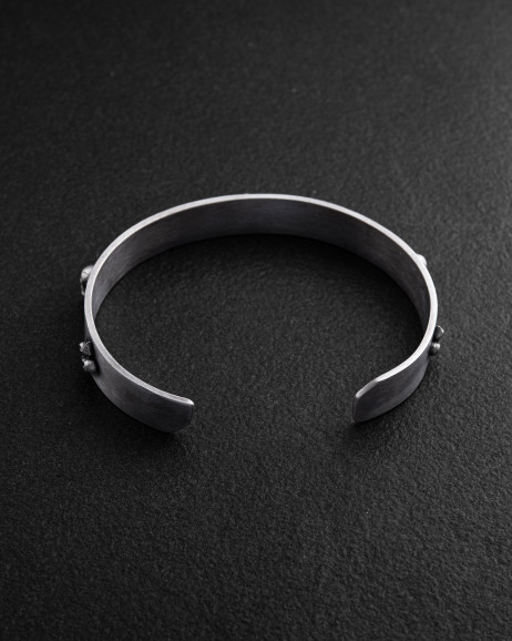 Srebrna sztywna bransoletka FLEUR DE LIS. SKULL 4