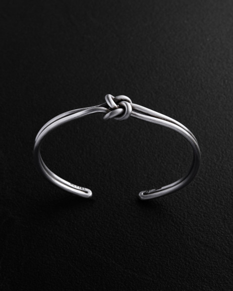 Srebrna sztywna bransoletka TAPPERHET 9