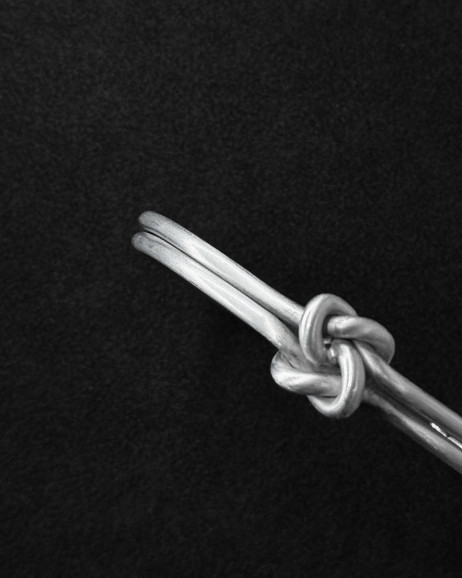 Srebrna sztywna bransoletka TAPPERHET 3