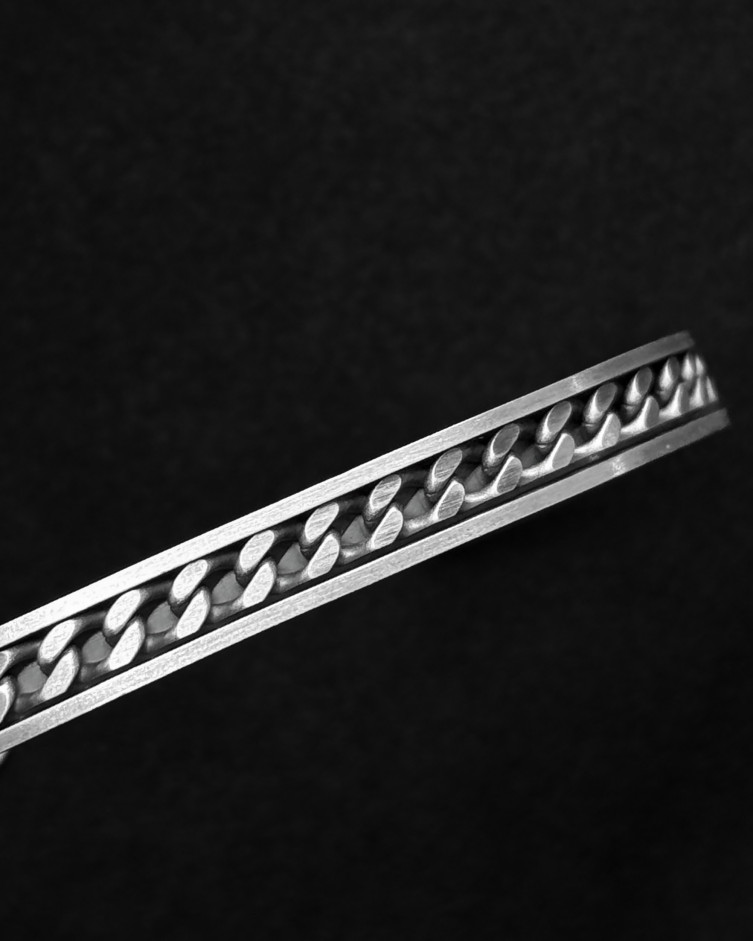 Srebrna sztywna bransoletka VIRTUS 6