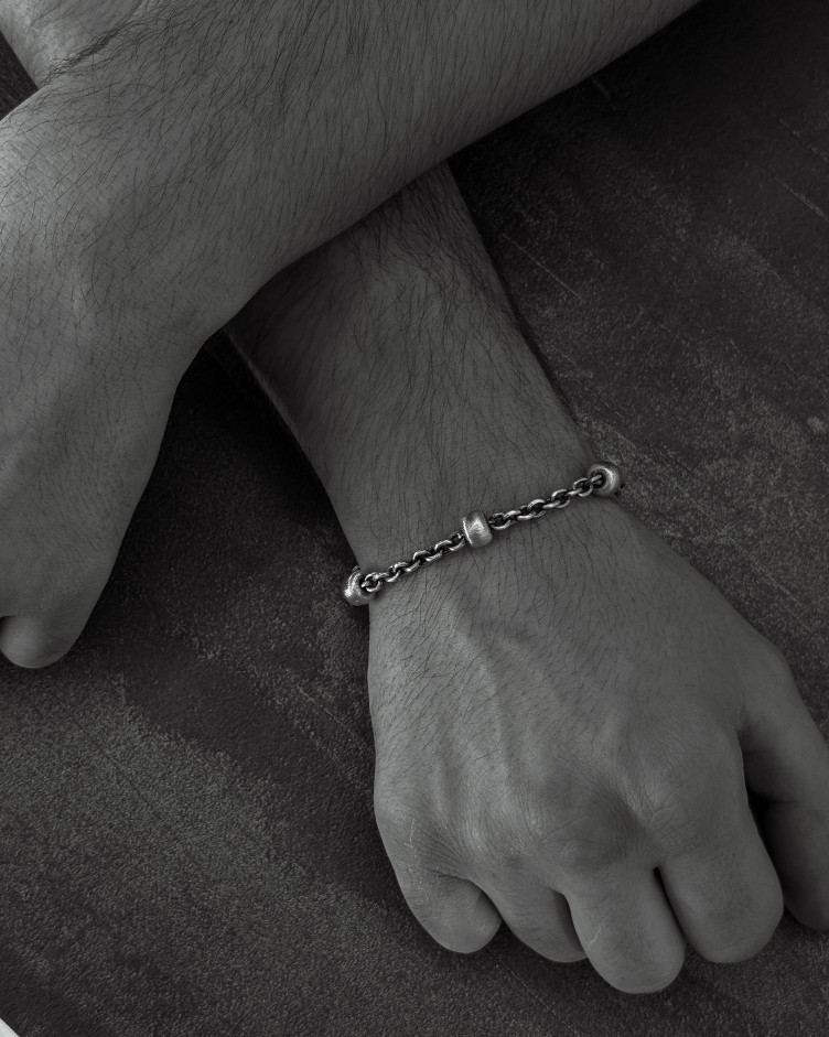 Srebrna bransoletka STARK 2