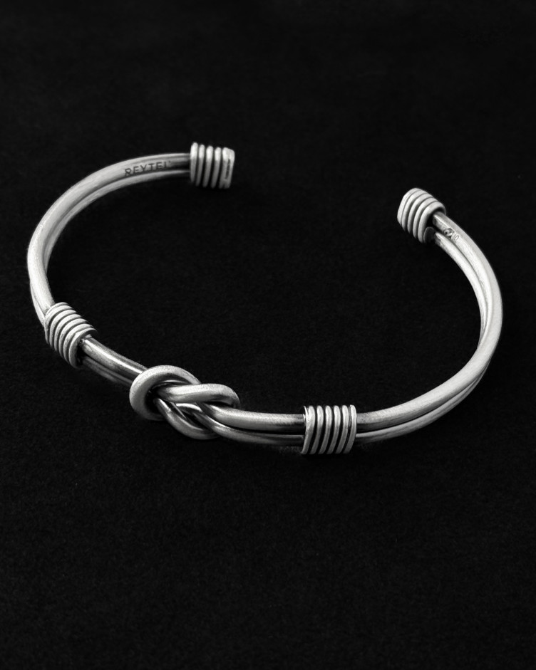 Srebrna sztywna bransoletka NODUS 3