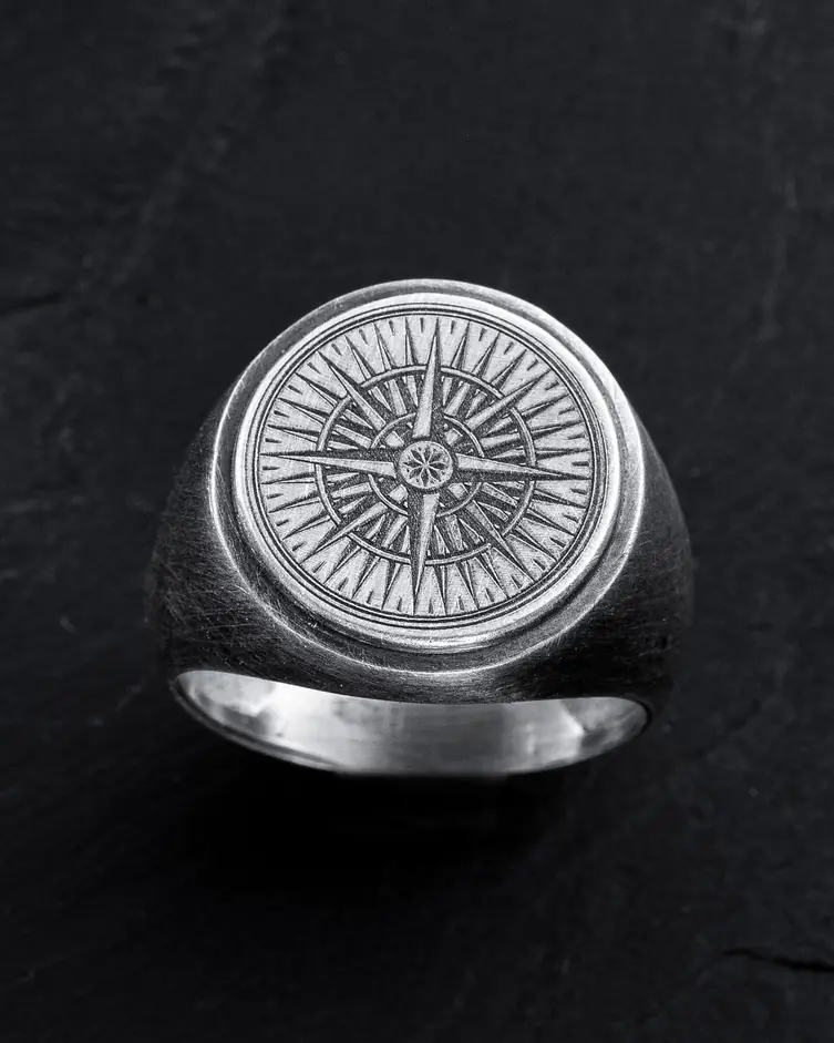 Srebrny pierścień COMPASS ROSE 4