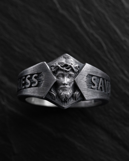 Srebrny pierścień GOD BLESS, SAVE US