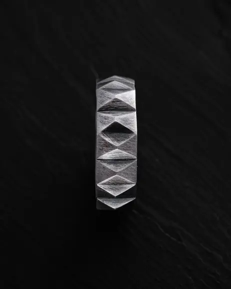 Srebrny pierścień SPECULAR  4