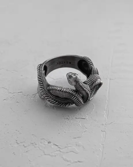 Srebrny pierścień JÖRMUNGANDR 6