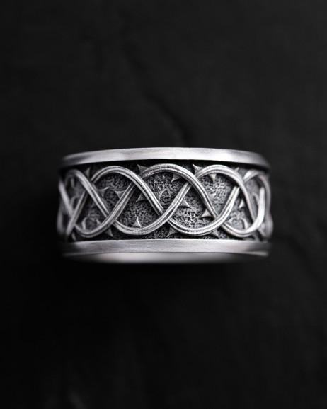 Srebrny pierścień THORN CROWN