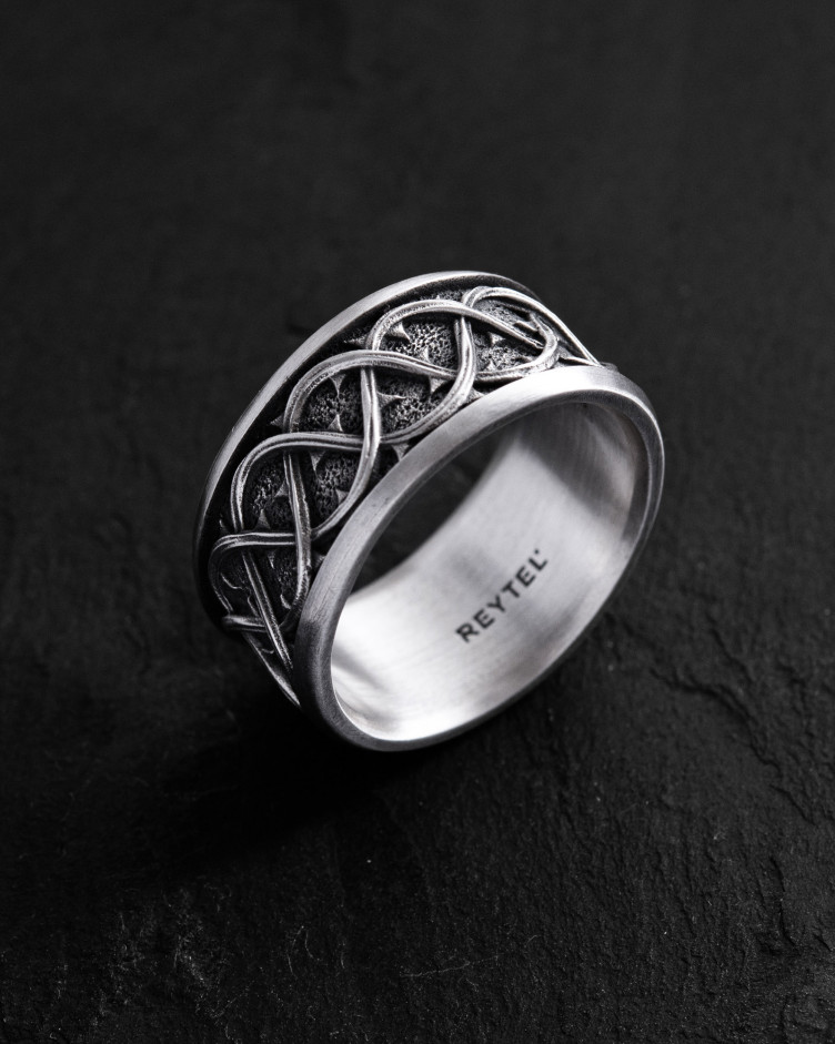 Srebrny pierścień THORN CROWN 2