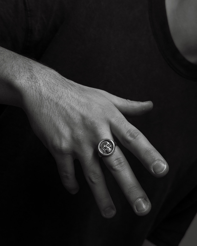 Srebrny pierścień AETERNUM 2