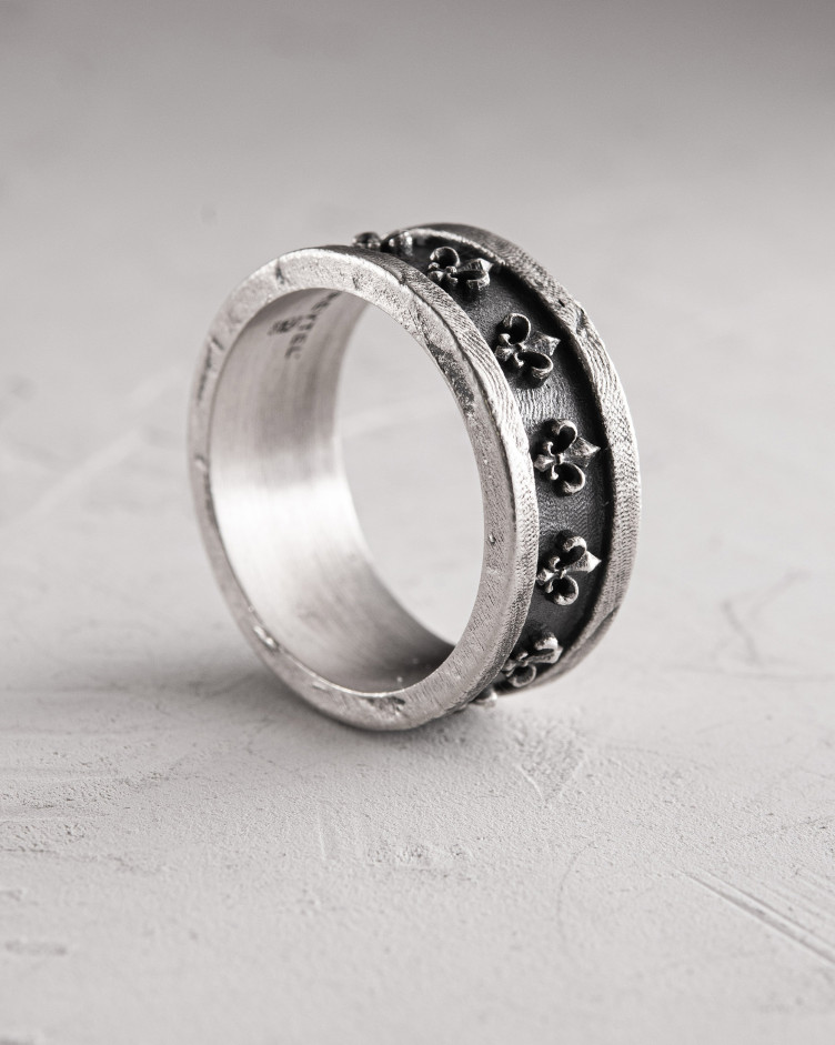Srebrny pierścień FLEUR DE LIS 5