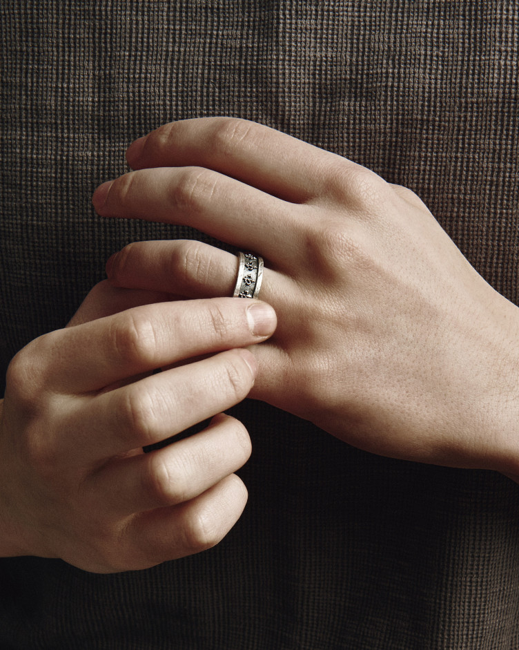 Srebrny pierścień FLEUR DE LIS 2