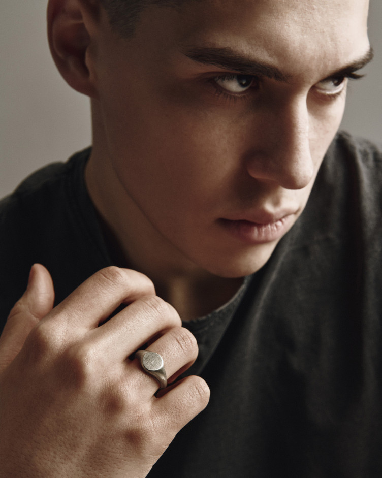 Srebrny pierścień VOID 2