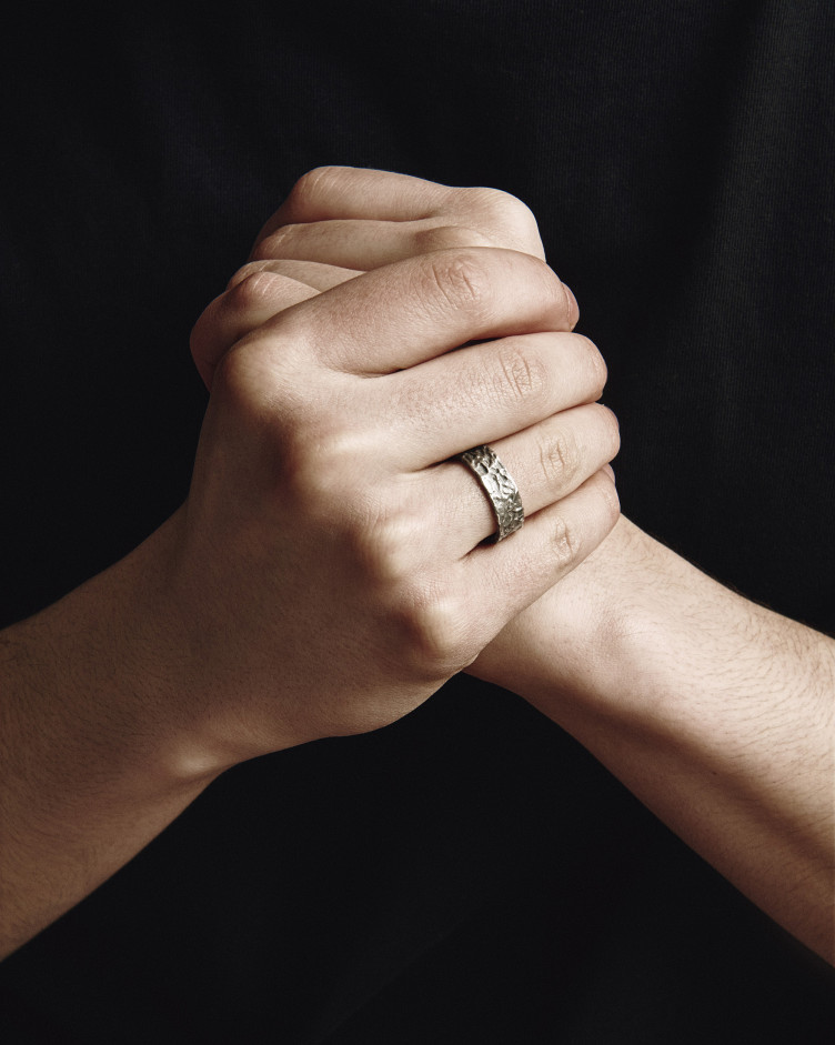 Srebrny pierścień RELIEF 2