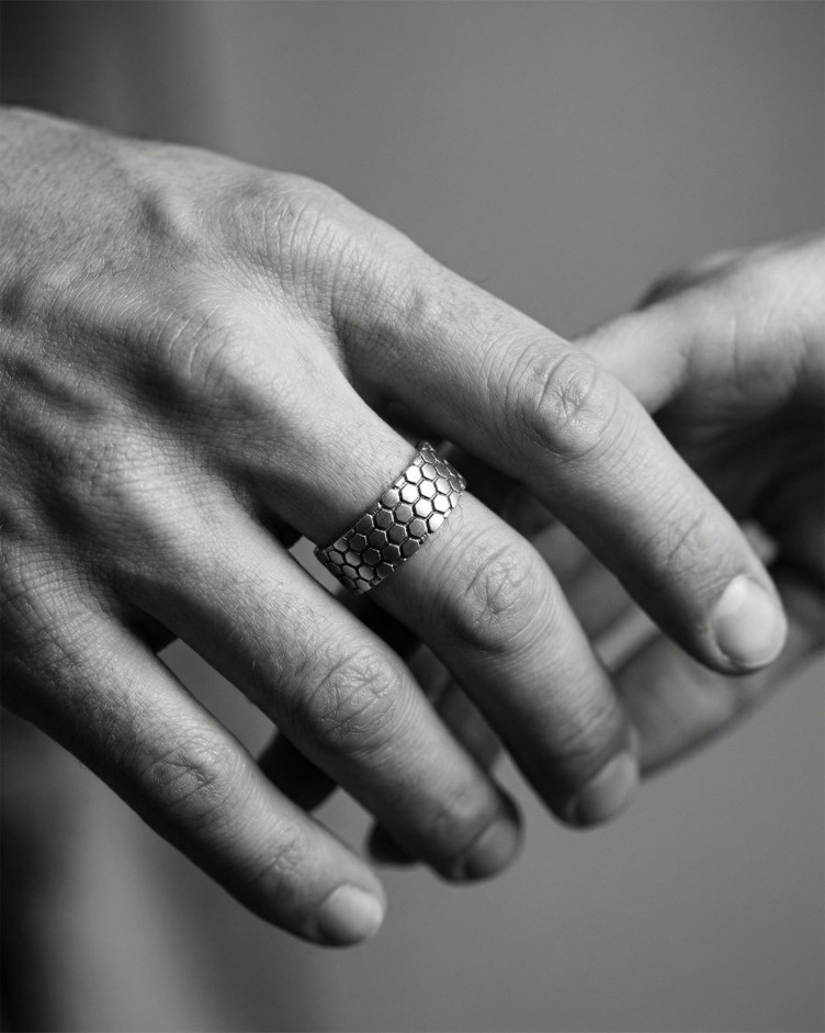 Srebrny pierścień HONEYCOMB 4