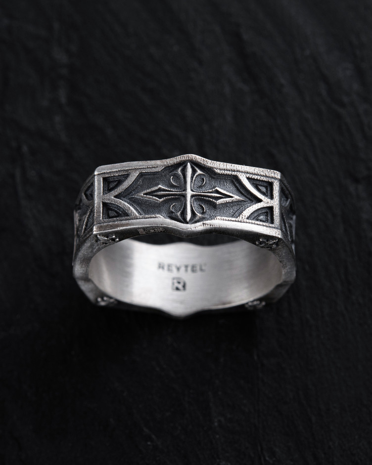 Silver ring SANCTUM. FLEUR DE LIS