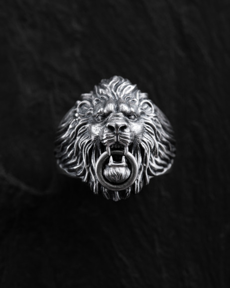 Srebrny pierścień THE LION