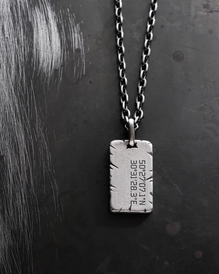 Srebrny medalion STONE - COORDINATES (indywidualne grawerowanie)