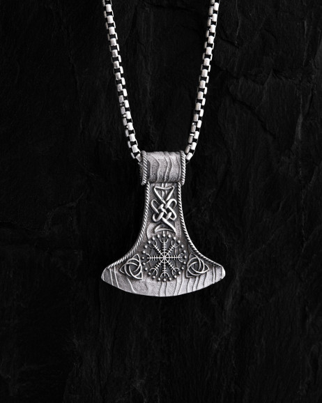 Srebrny wisiorek HELMET of TERROR 3