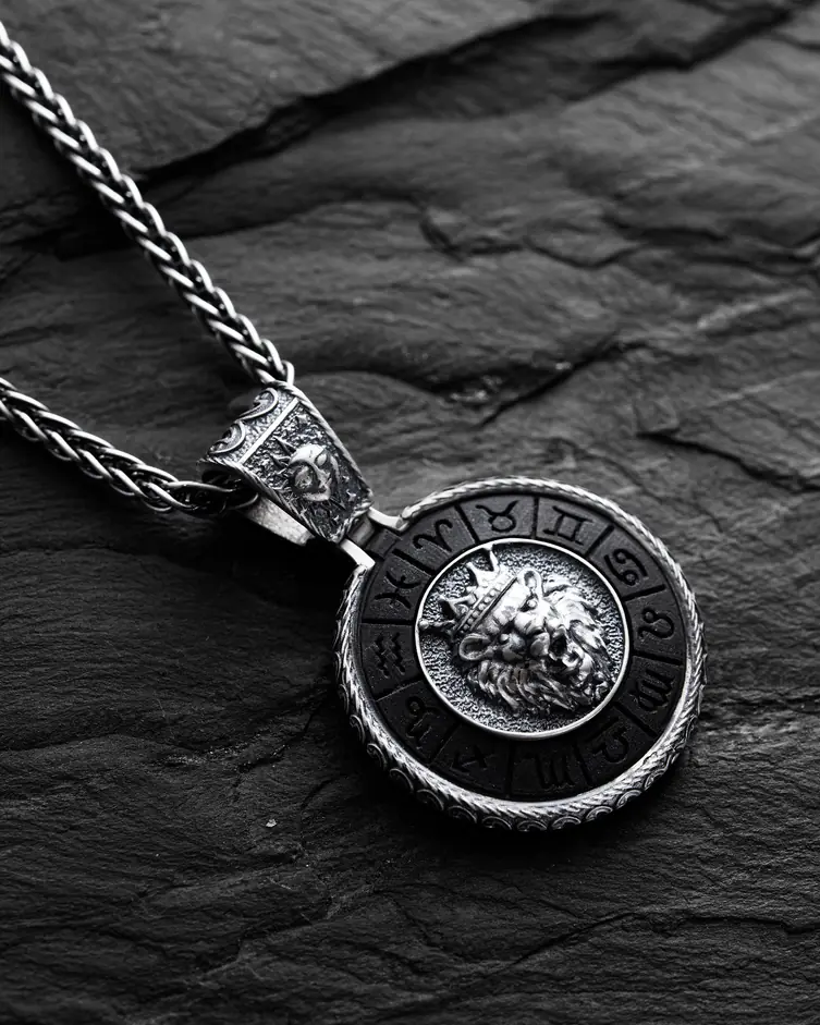 Srebrny wisiorek Znak zodiaku - LEW z hebanem 4