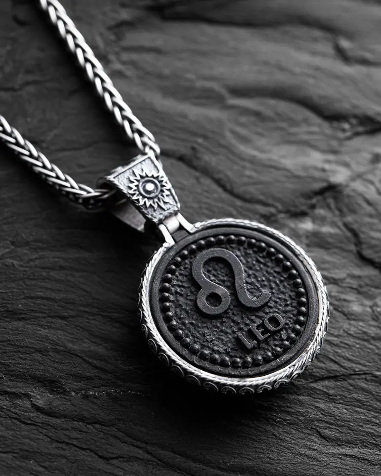 Srebrny wisiorek Znak zodiaku - LEW z hebanem 6