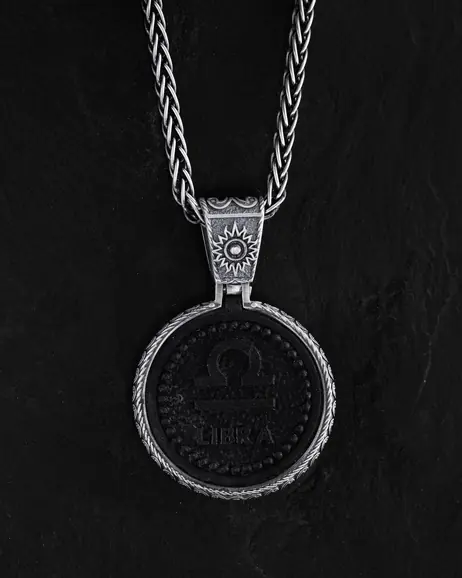 Srebrny wisiorek Znak zodiaku - WAGA z hebanem 10