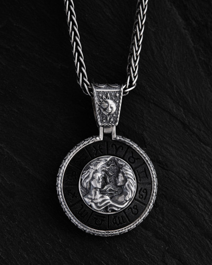 Srebrny wisiorek Znak zodiaku - BLIŹNIĘTA z hebanem - 3367