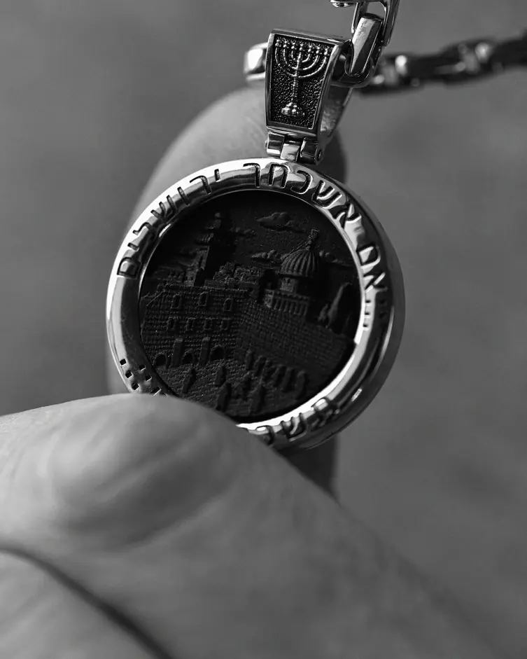 Wisiorek GWIAZDA DAWIDA z hebanem (białe złoto) 7