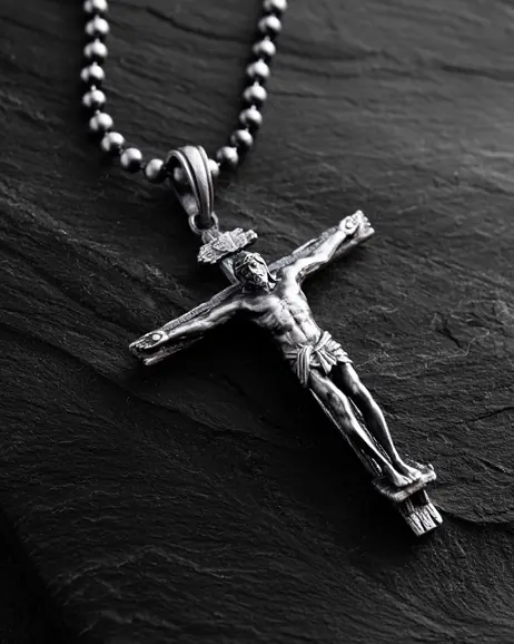 Srebrny krzyż CRUCIFIXION of JESUS CHRIST