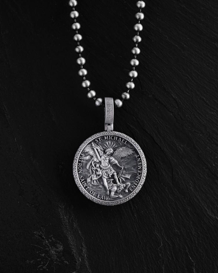 Srebrny wisiorek ST. ARCHANGEL MICHAEL. PRAYER