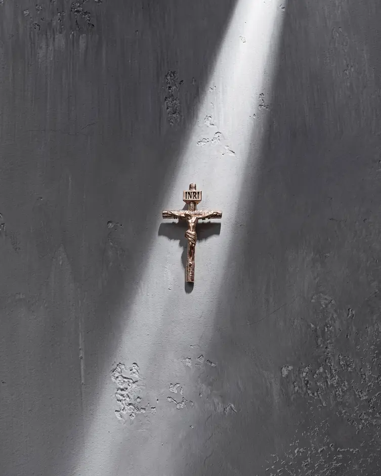 Krzyż CRUCIFIXION of JESUS CHRIST (czerwone złoto) 8