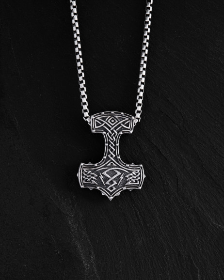 Srebrny wisiorek MJOLNIR