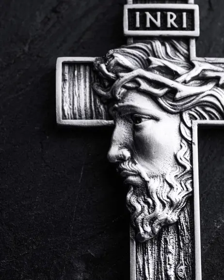 Srebrny krzyż FACE OF JESUS CHRIST. INRI 5
