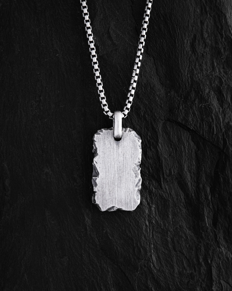 Srebrny wisiorek STONEHENGE 5