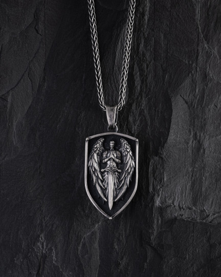 Srebrny wisiorek - tarcza GUARDIAN ANGEL - 1277