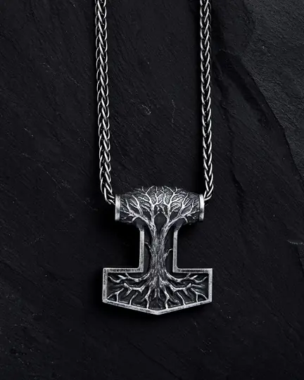 Srebrny wisiorek THOR'S HAMMER with TREE OF LIFE / Wisiorki