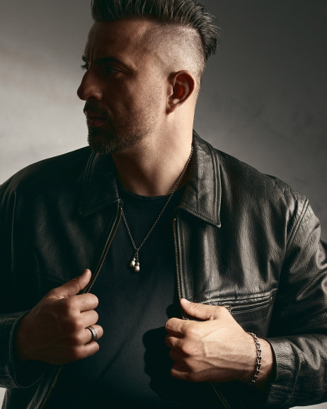 Srebrny wisiorek BOXER 7