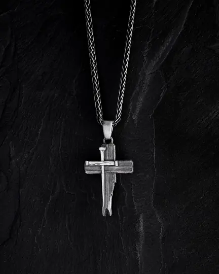 Srebrny krzyż TITULUS CRUCIS - 3030