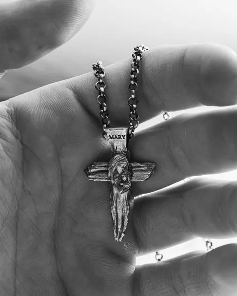Srebrny krzyż VIRGIN MARY with BABY JESUS 4