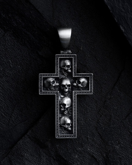 Srebrny krzyż INNER DEMONS - 3162