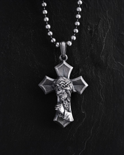 Srebrny krzyż SAVIOR CHRIST JESUS - 3461