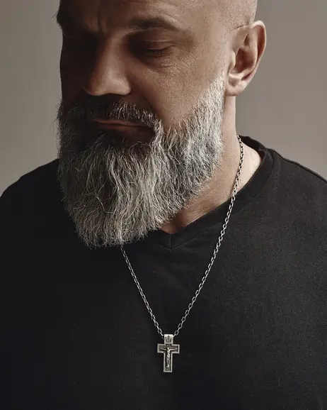 Srebrny krzyż THE CRUCIFIXION OF JESUS ​​CHRIST. PROTECTION 2