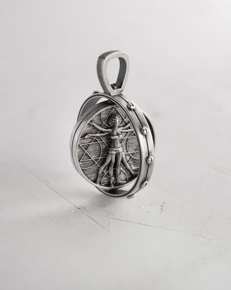 Srebrny wisiorek VITRUVIAN MAN (Da Vinci) 11