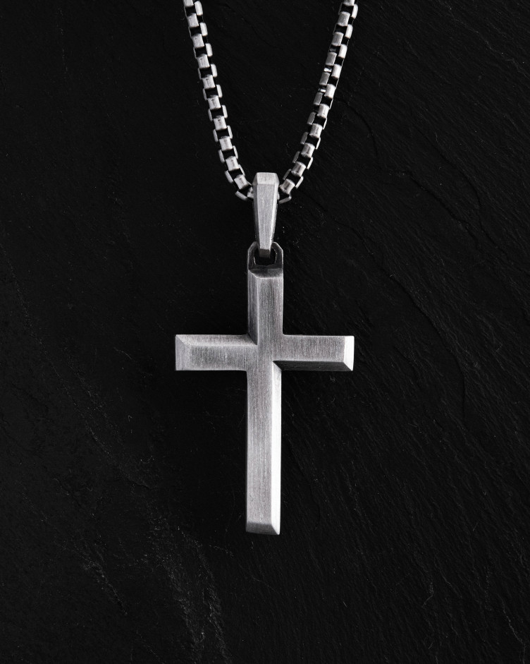Srebrny krzyż REDEEMER 3