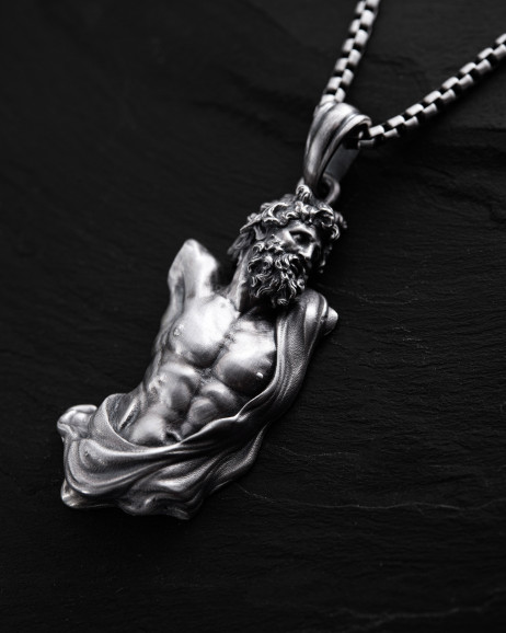 Srebrny wisiorek ZEUS