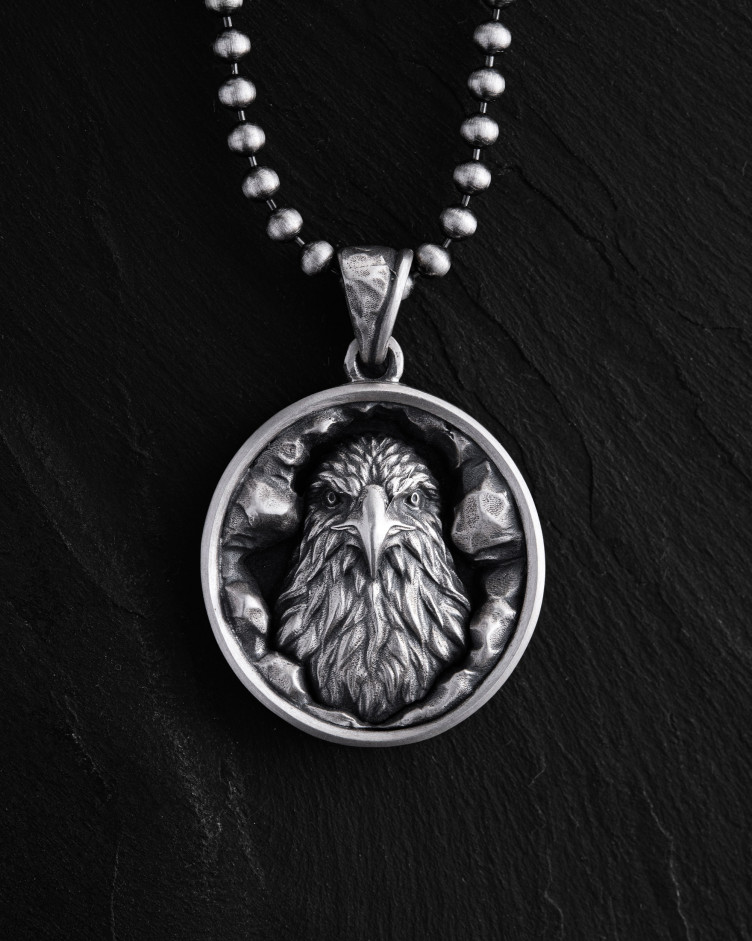 Srebrny wisiorek EAGLE