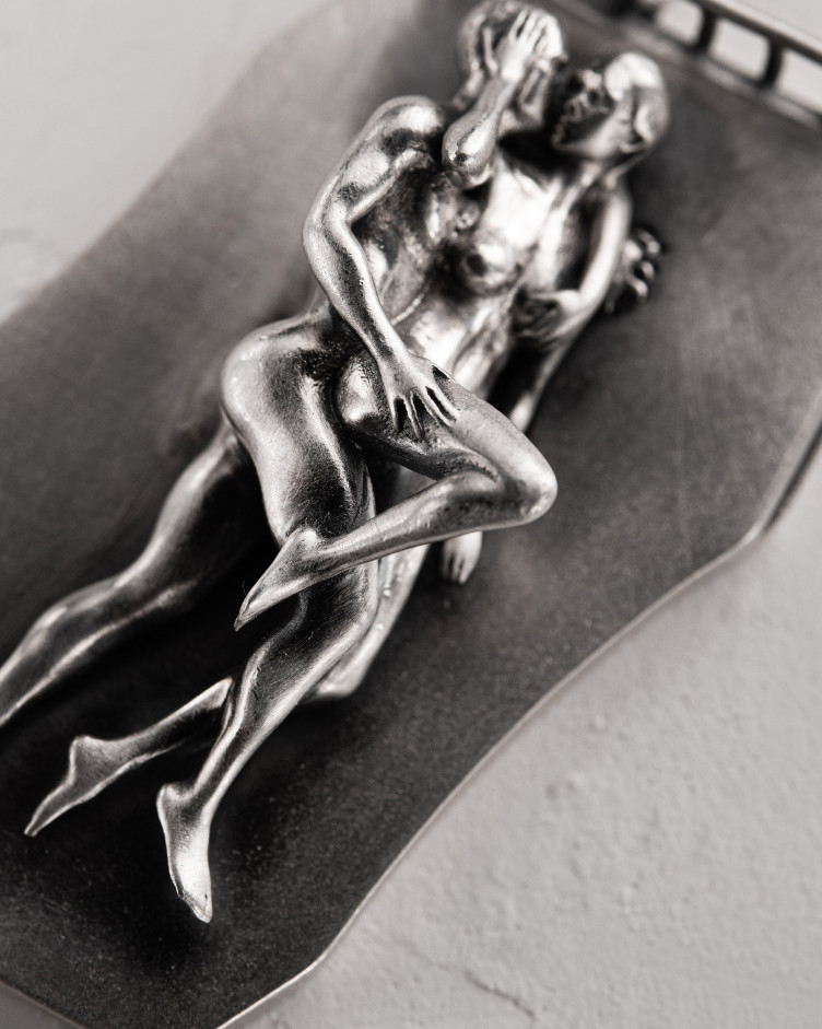 Srebrny wisiorek IN BED 5