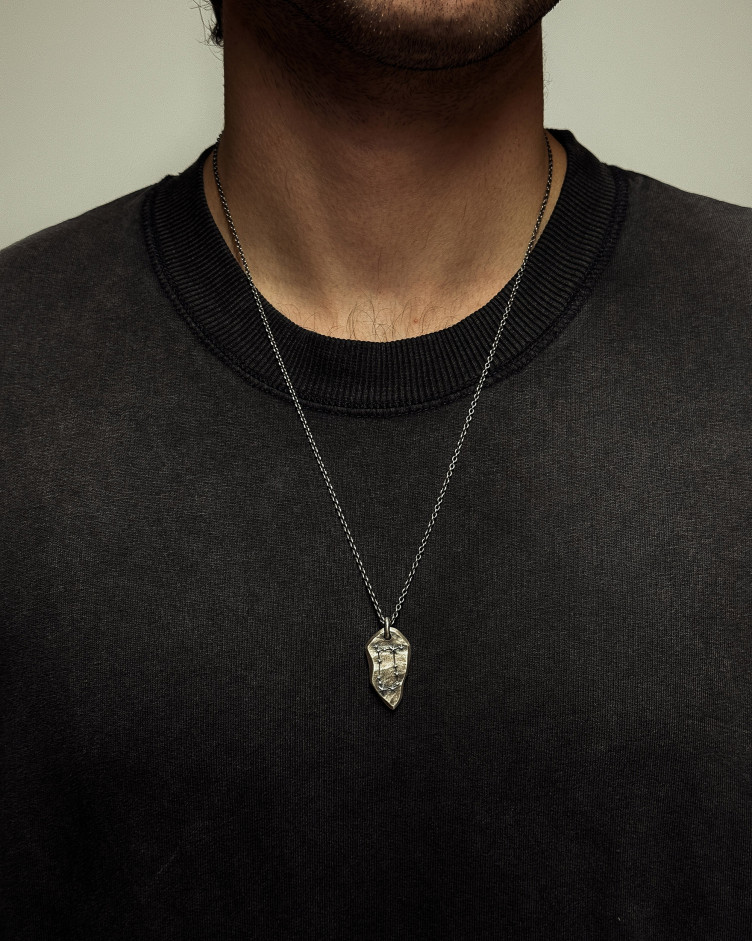 Srebrny wisiorek GWIAZDOZBIÓR LEW na łańcuszku 2